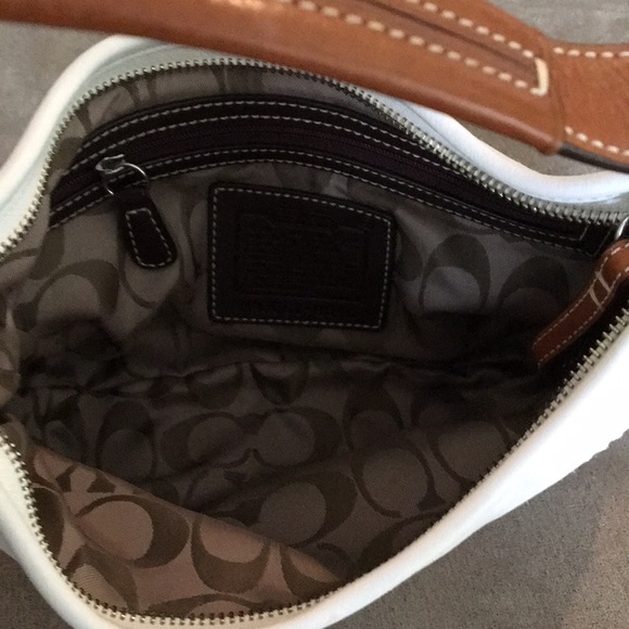 Coach Handbag - Picture 2 of 4